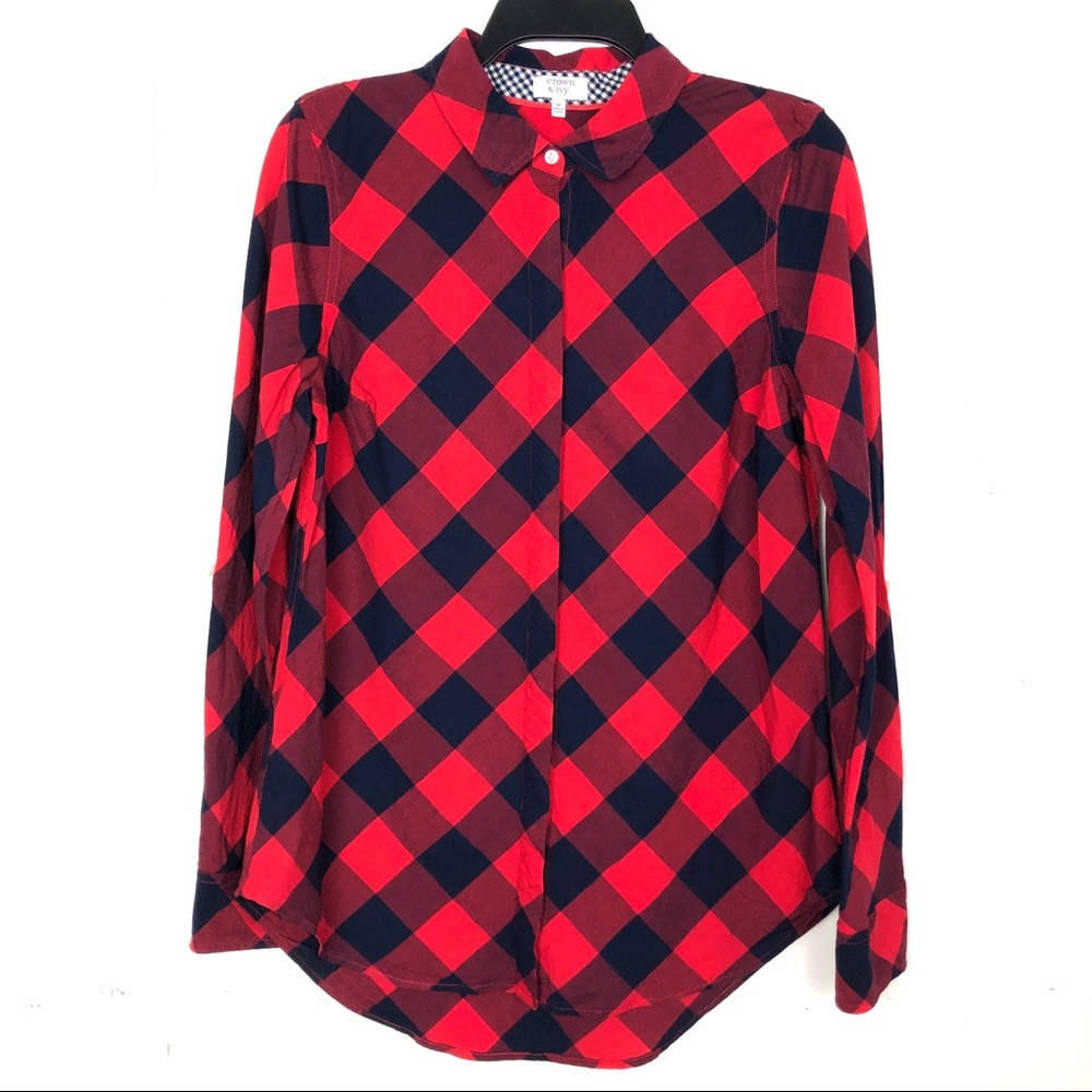 CROWN & IVY CHECKERED LONG SLEEVE BUTTONDOWN SHIRT